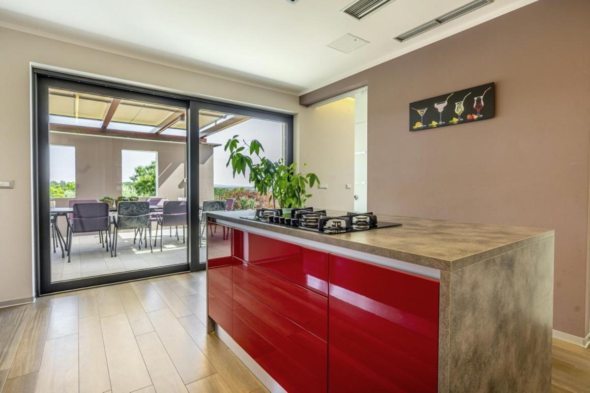 Villa Pedena In Sveta Katarina - Haus Fuer 8-10 Personen Benazici Dış mekan fotoğraf