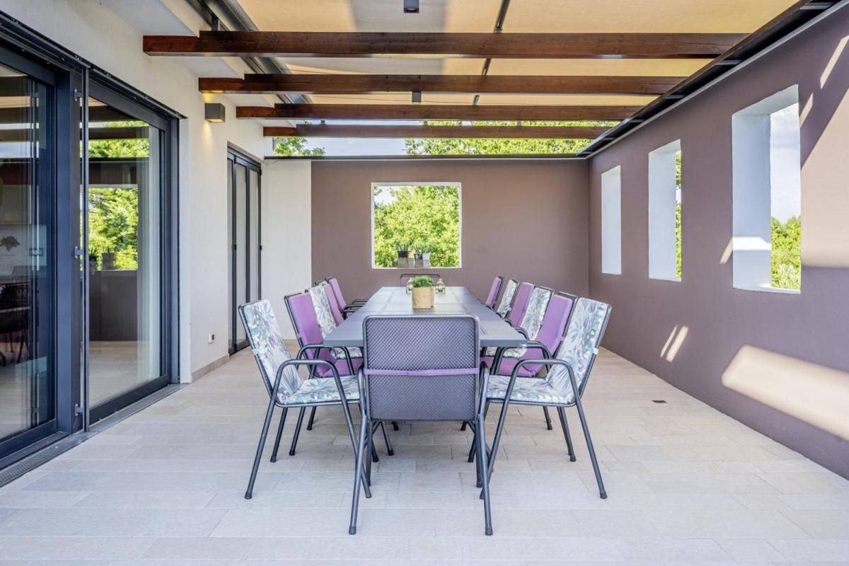 Villa Pedena In Sveta Katarina - Haus Fuer 8-10 Personen Benazici Dış mekan fotoğraf