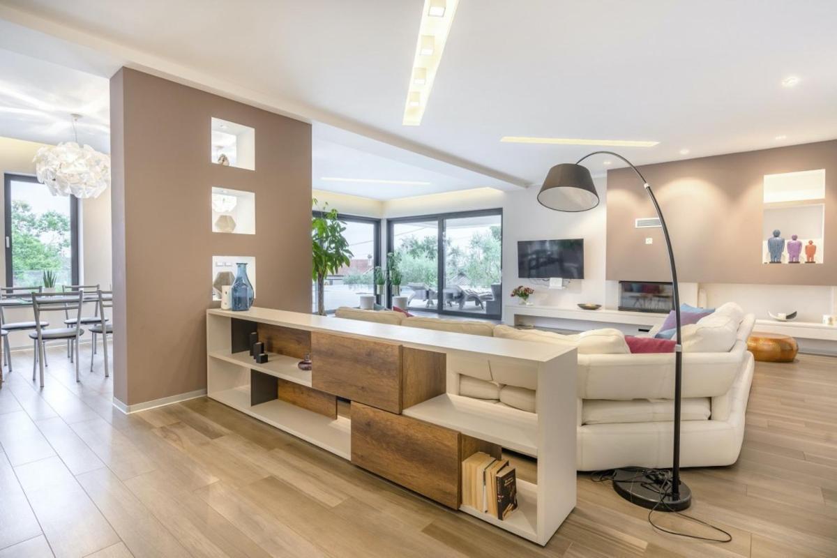 Villa Pedena In Sveta Katarina - Haus Fuer 8-10 Personen Benazici Dış mekan fotoğraf