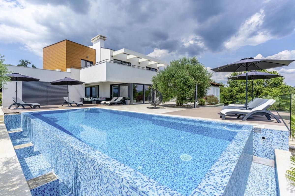 Villa Pedena In Sveta Katarina - Haus Fuer 8-10 Personen Benazici Dış mekan fotoğraf